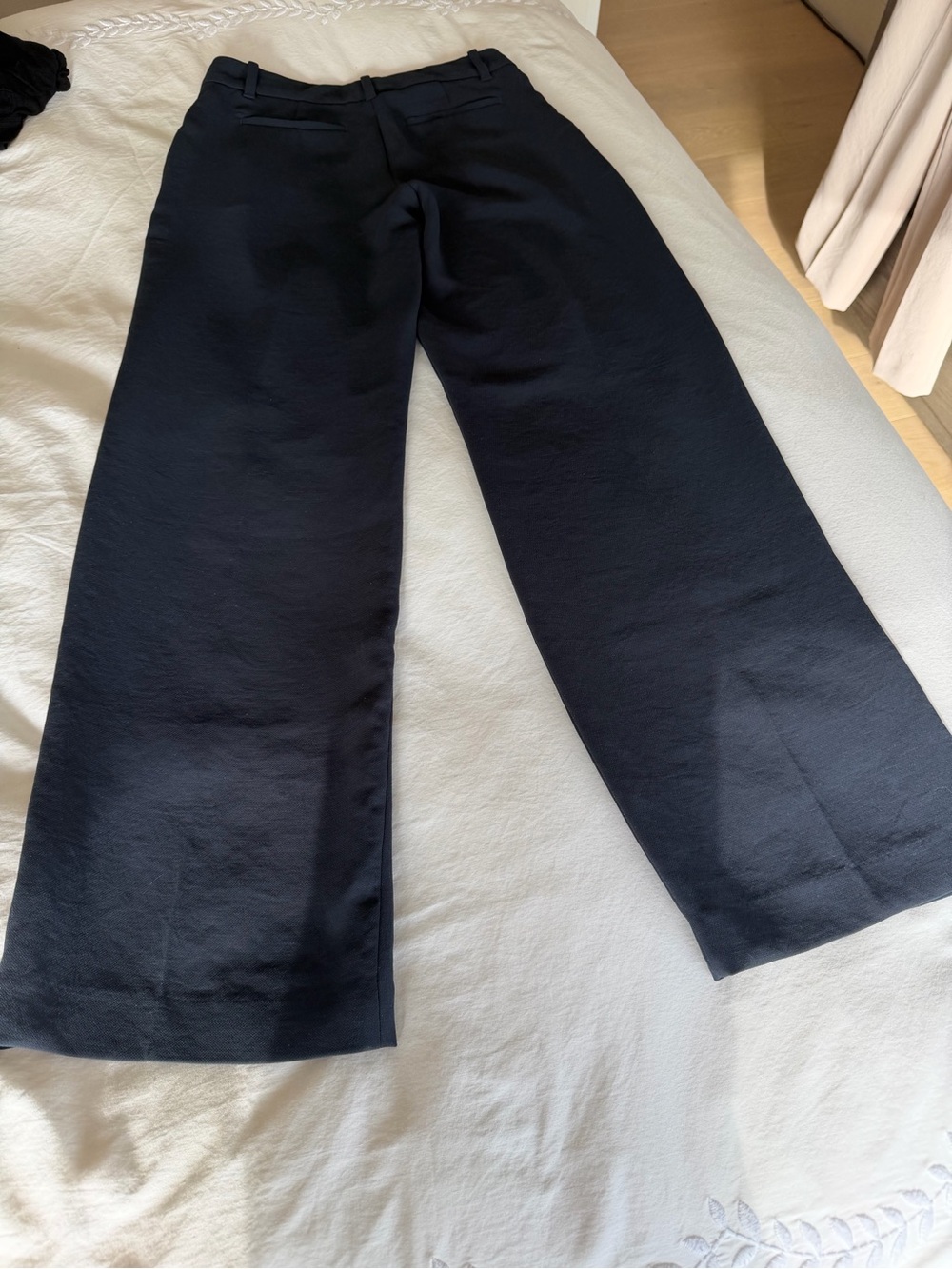 Aritzia Black Wide-Leg Trousers